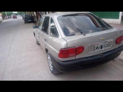 Autos Venta Santiago Del Estero FORD ESCORT 1.8 NAFTA/GNC - MOD 99