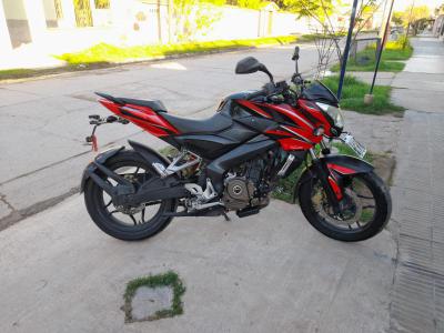 Motos Venta Santiago Del Estero ROUSER BAJAJ 200 NS