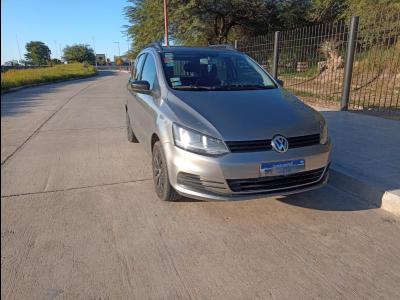 Autos Venta Santiago Del Estero Volkswagen Suran 1.6 Confortline 2018 NAFTA y GNC